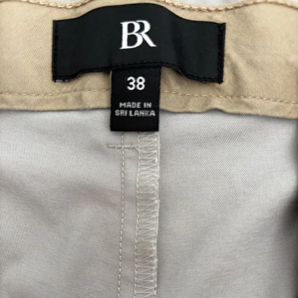 Banana Republic Men's Shorts Size 38